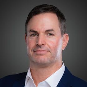 Headshot of Dan Menges.
